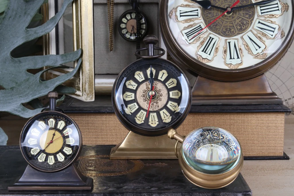 Horloge de table Alain - noir - laiton - 15 cm