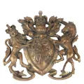 Wandornament wapenschild - goud - 38 cm - kunsthars